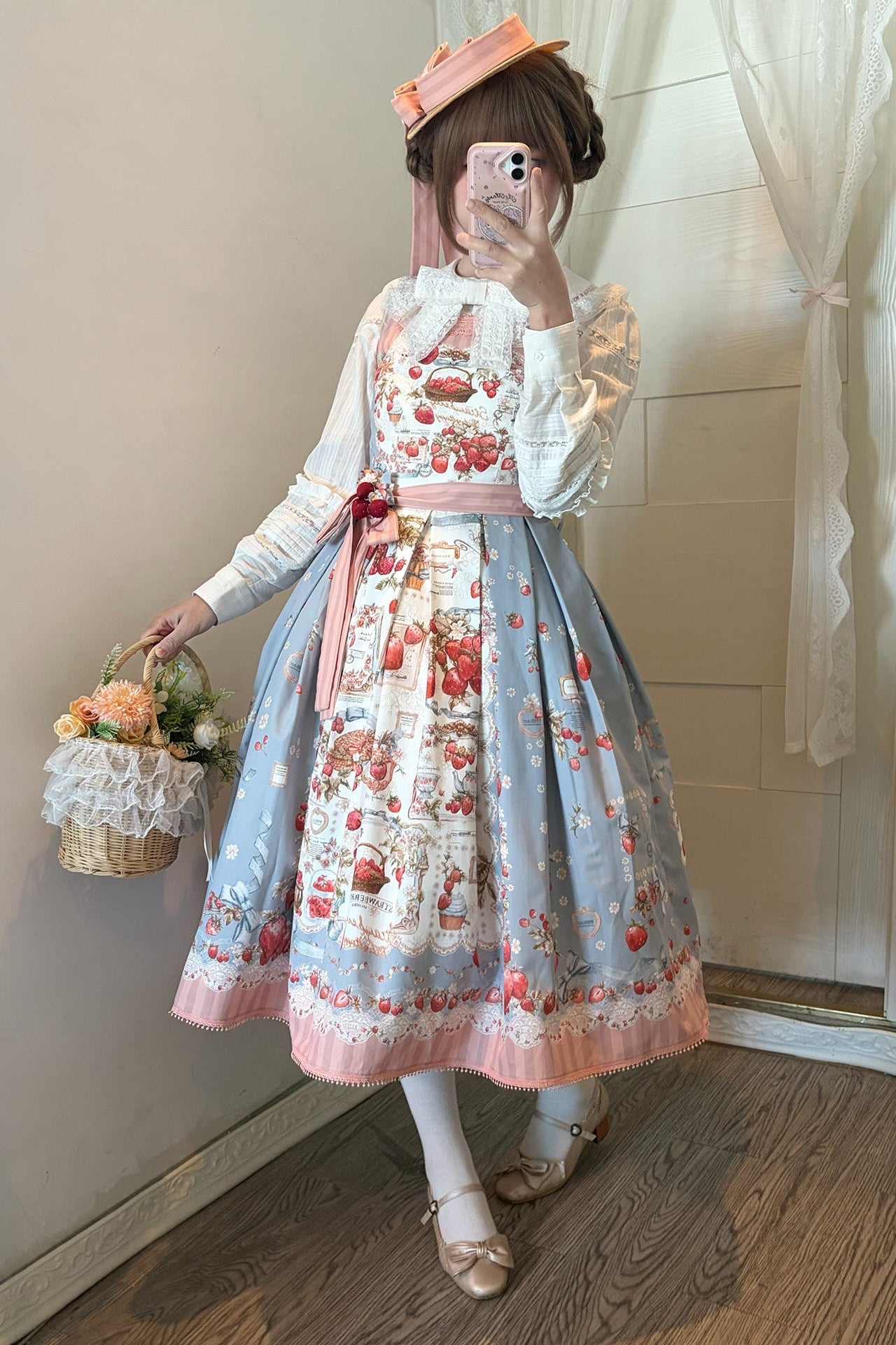 【4月18日预售截止】甜美洛丽塔草莓茶会蕾丝蓝色连衣裙（短款・长款）