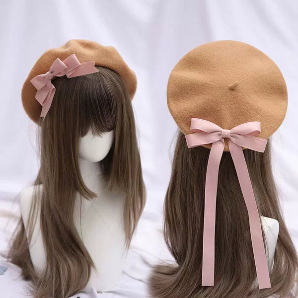Béret doux avec nœud
