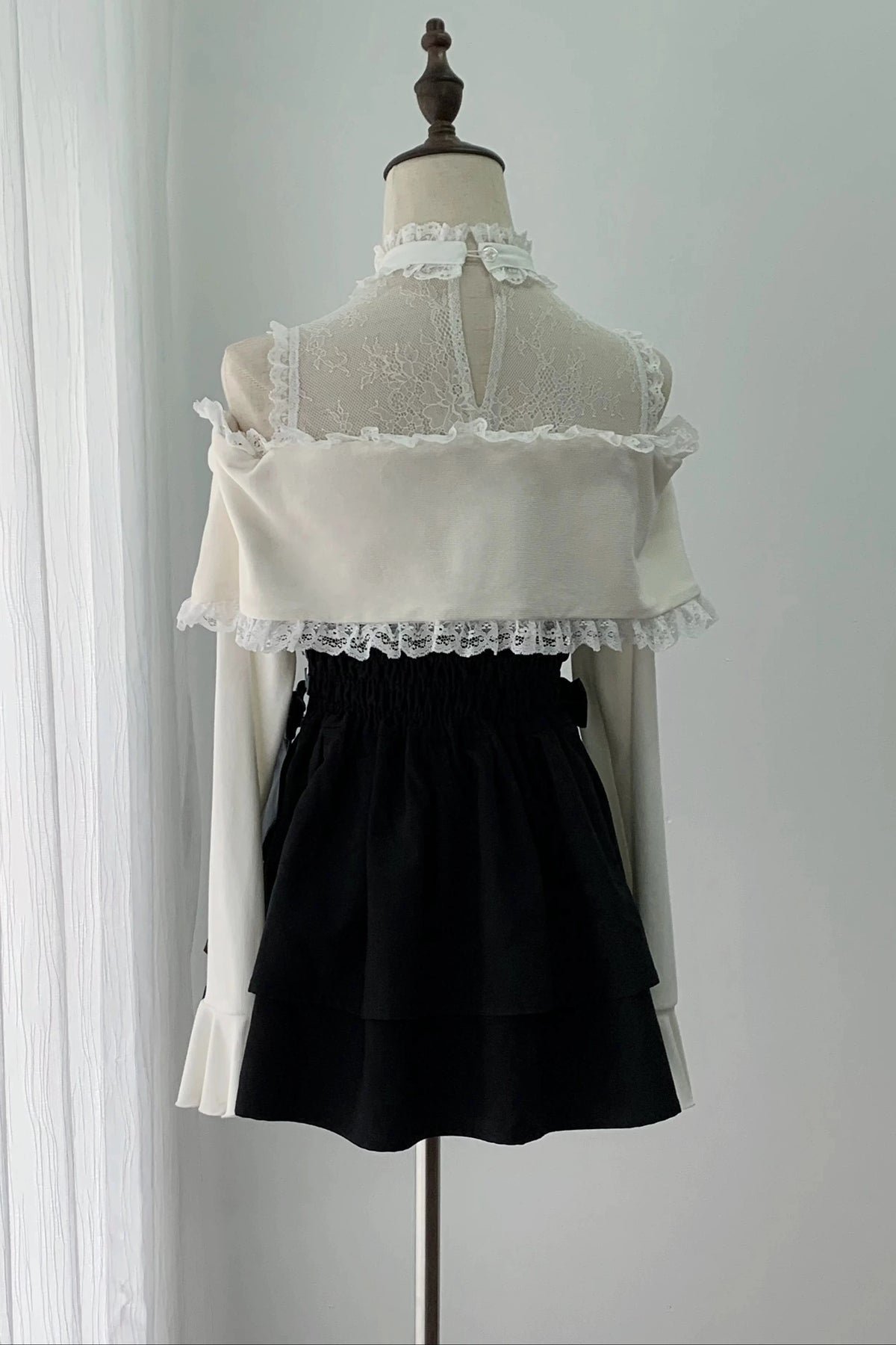 [Pre-order Deadline: October 15] Romantic White Bow Sheer Lace Off-Shoulder Knit Top + Black Bow Lace Layered Mini Skirt