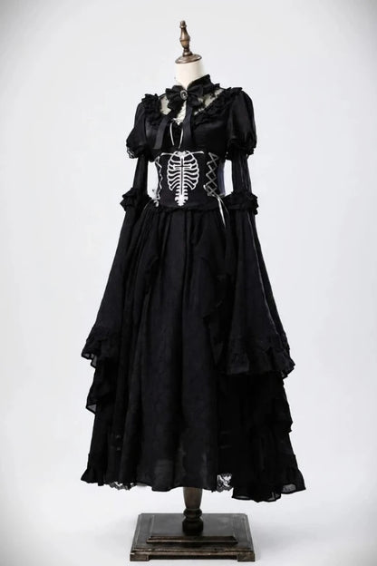 【11月2日予約締切】Born Nocturne Black Gothic Puff Sleeve Lace Layered Long Dress (with Bow Tie) + Embroidered Corset Belt + Detachable Oversized Bell Sleeves