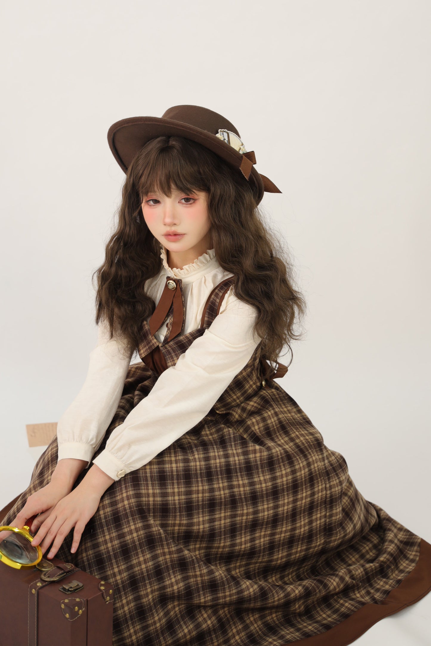 [Reservation Deadline February 3rd] Vintage Detective Series Lapel Cape + Flap Collar Jumper Skirt + Ribbon Brooch