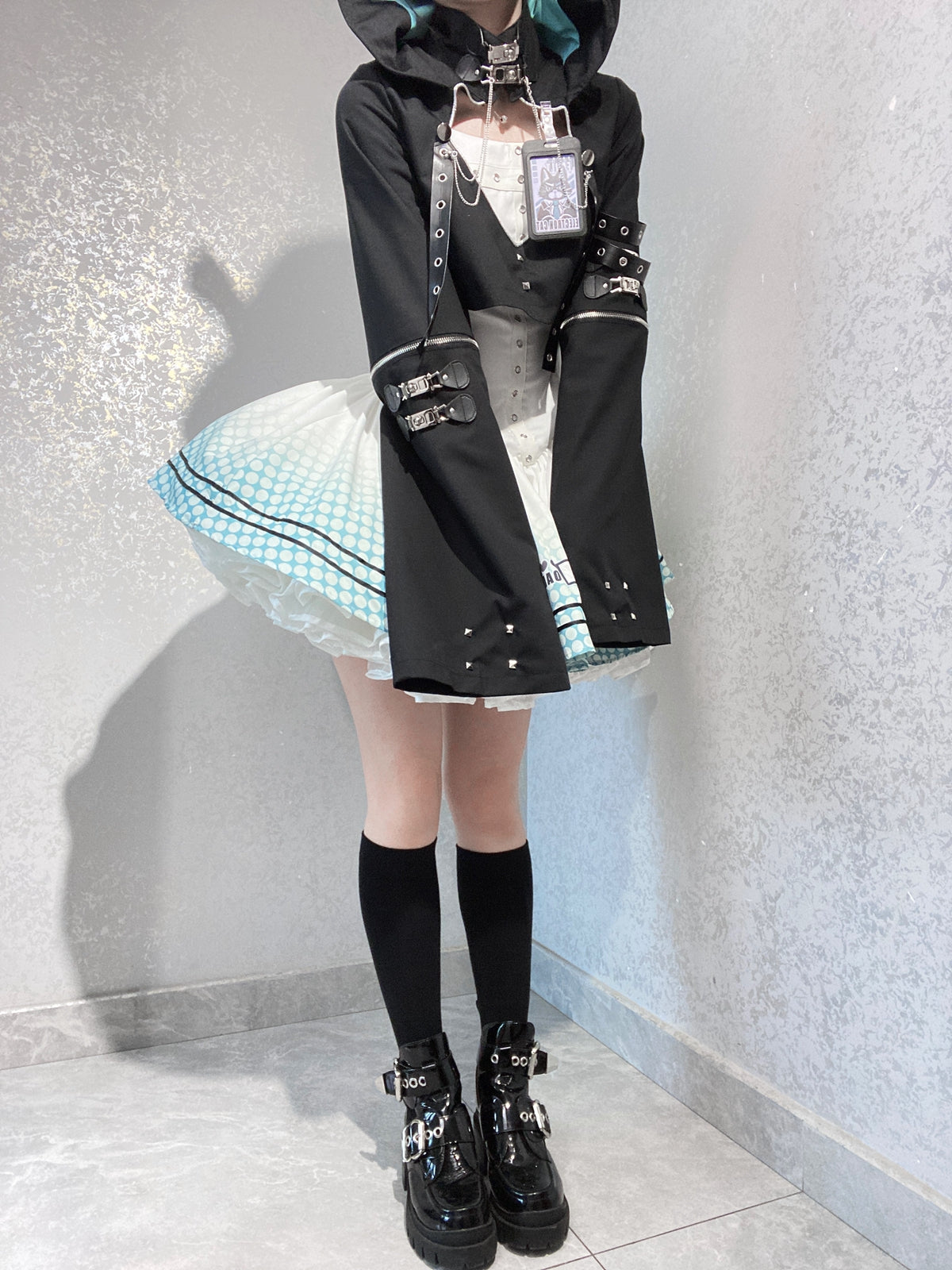【予約商品】デイリーゴシックレトロパンクスタイルフードジャケット＋プリーツサスペンダースカート