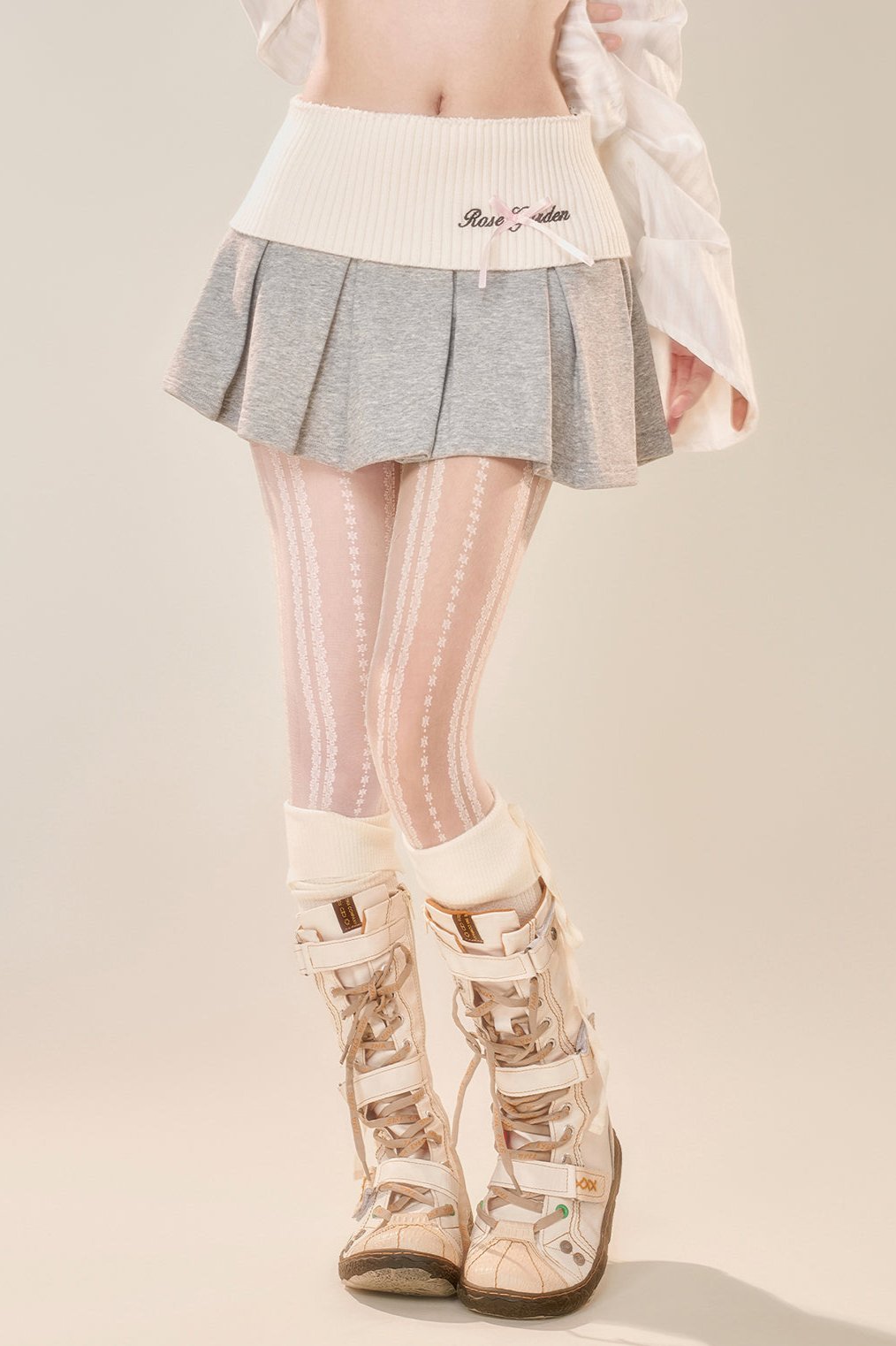 エンブロイダリーAラインプリーツスカート – Belchic エンブロイダリーAラインプリーツスカート – Belchic