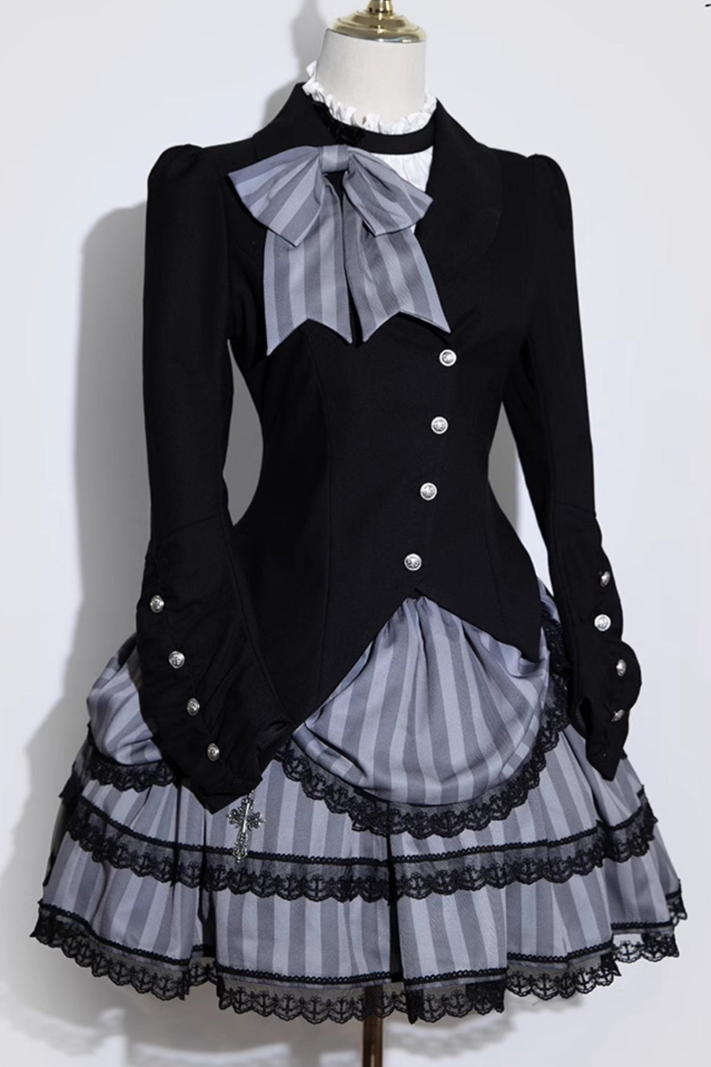 Striped gothic skirt + asymmetrical fitted jacket + jumper skirt