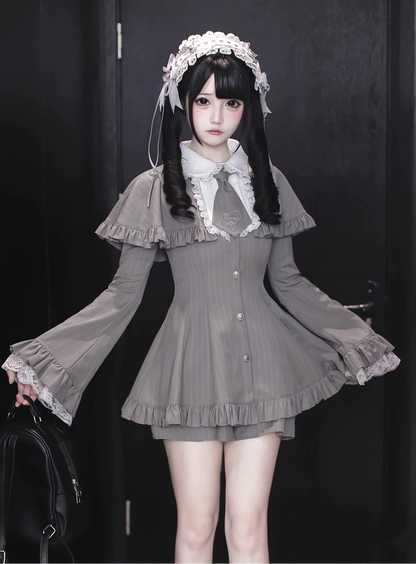 【12月8日予約締切】グレーストライプサブカルケープスーツセット＋ヘアバンド＋ヘアクリップ