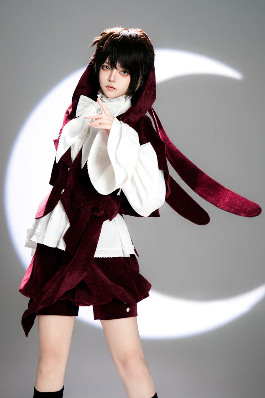 [May 27 reservation deadline] Hunting Rabbit Retro Red Bunny Ear Jacket + Vest + Shorts