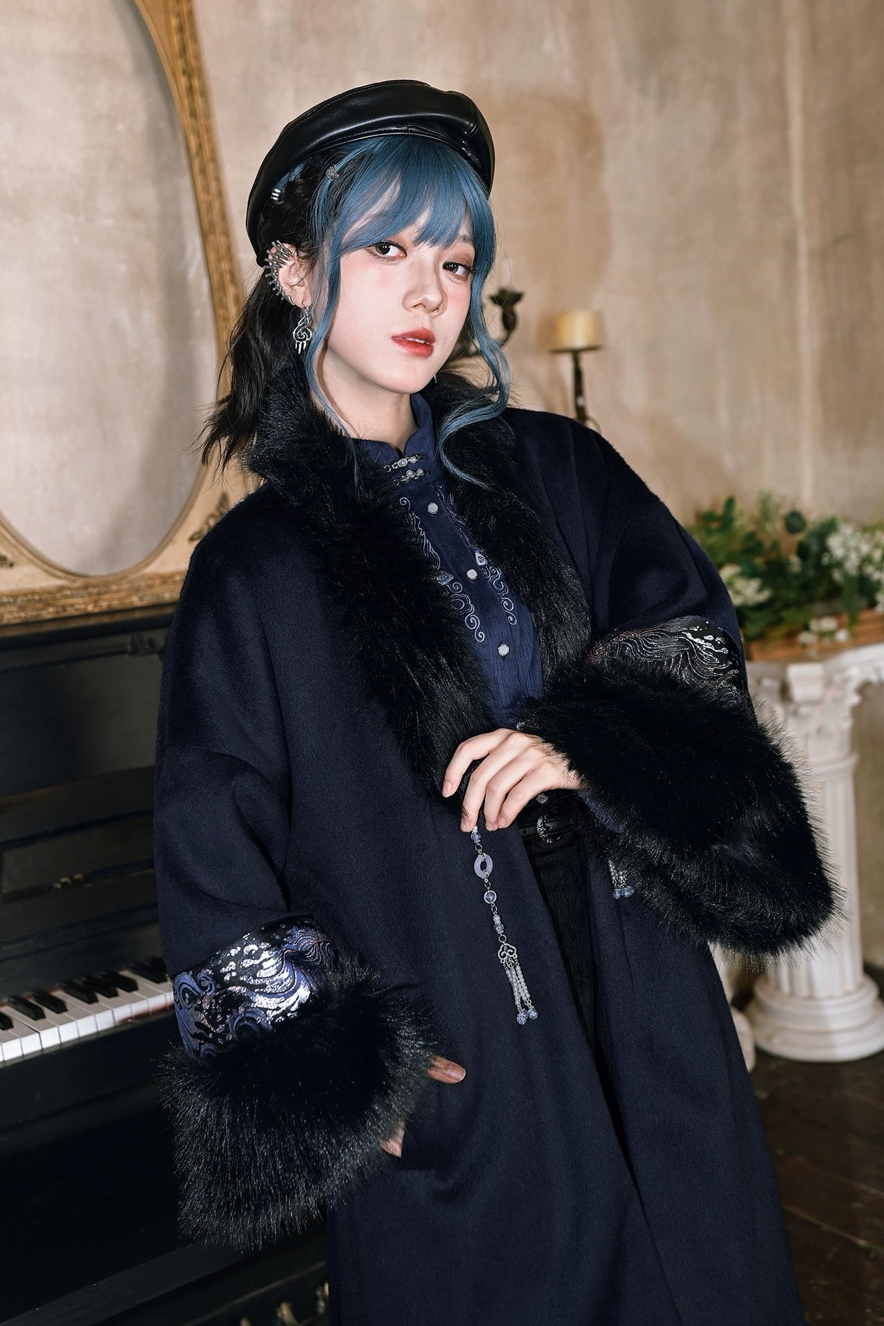 ゴールドスレデッドフリースコート