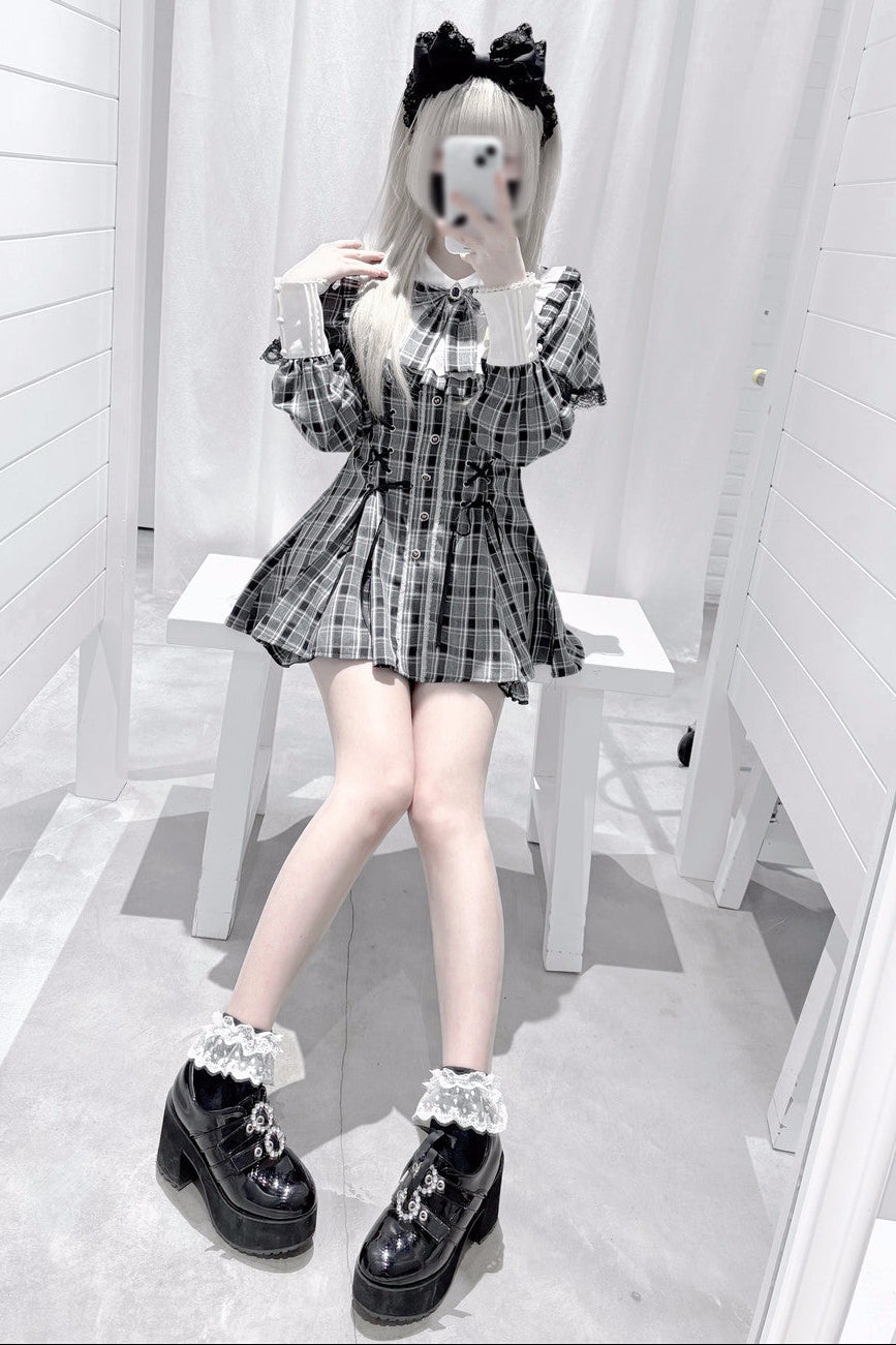 【1月20日予約締切】リボンフリルカラーケープレースアップドレスセットアップ