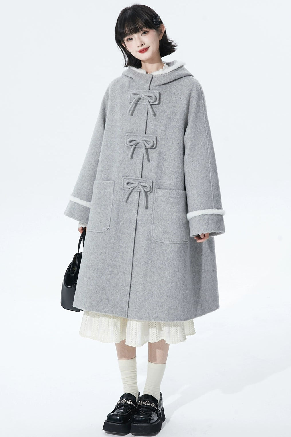 ライトグレイウールンフーデッドコート