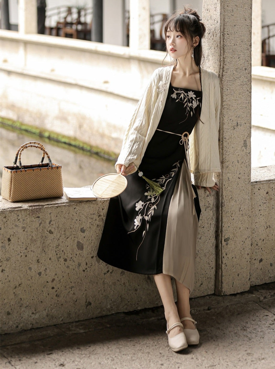 Flower china suspender dress + china outerwear