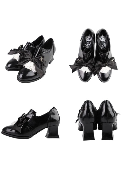 [Reservierungsschluss 25. Juli] Schwarze/dunkel-schwarze Wildleder-Schuhe im Dark-Gothic-Stil mit Kreuzmotiv, Schleife und Spitze