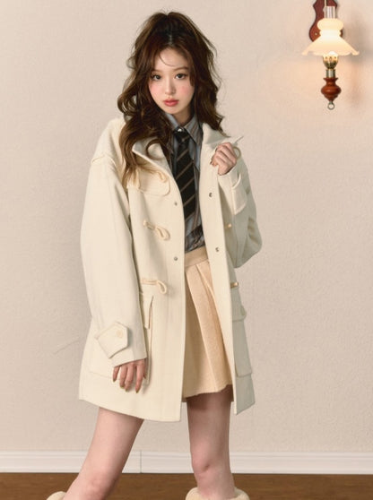 Silhouette Hooded Horn Button Coat