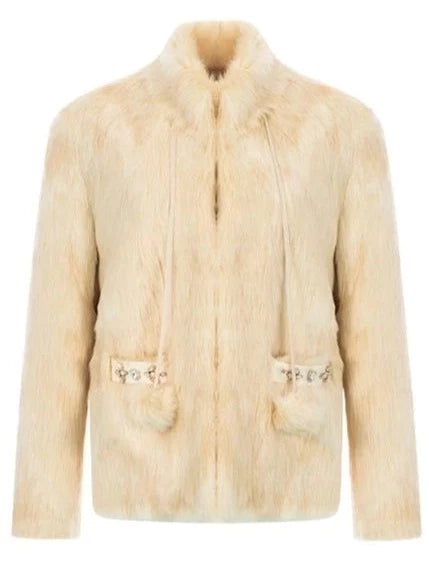 Maillard wear fur coat