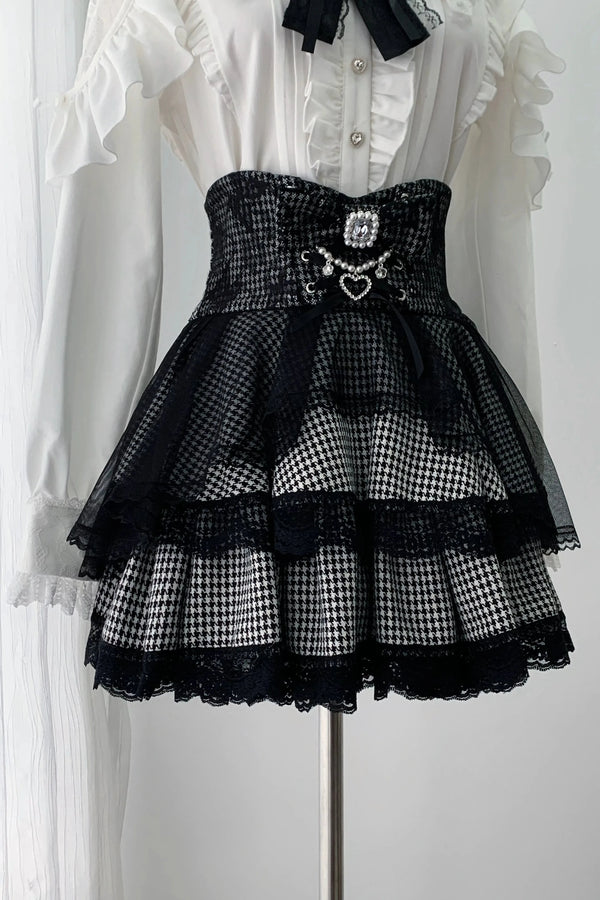 【11月15日予約締切】White Ruffle Trim Lace Sleeve Blouse＋Black White Pearl Bow Tiered Houndstooth Skirt＋Rhinestone Lace Ribbon Brooch