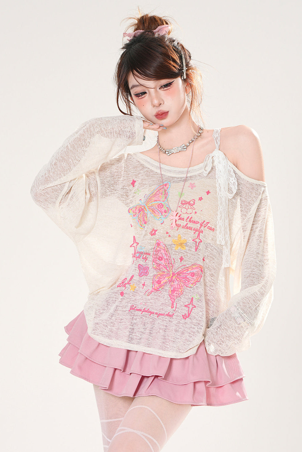 フロスティングバタフライスモックトップス