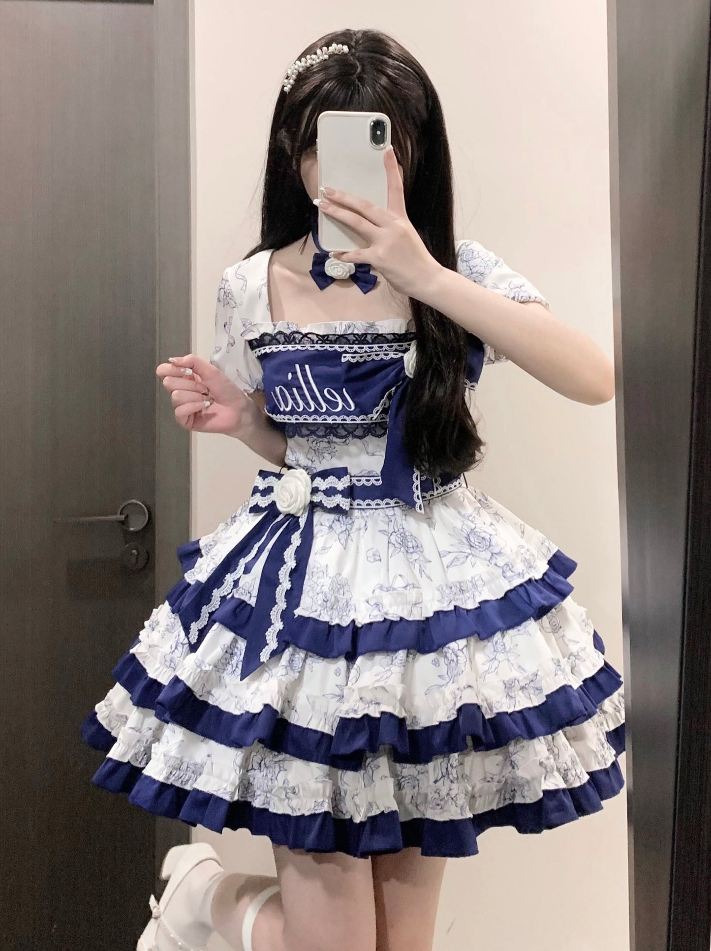 【予約商品】ブルーホワイトレトロガーリーロリータドレス