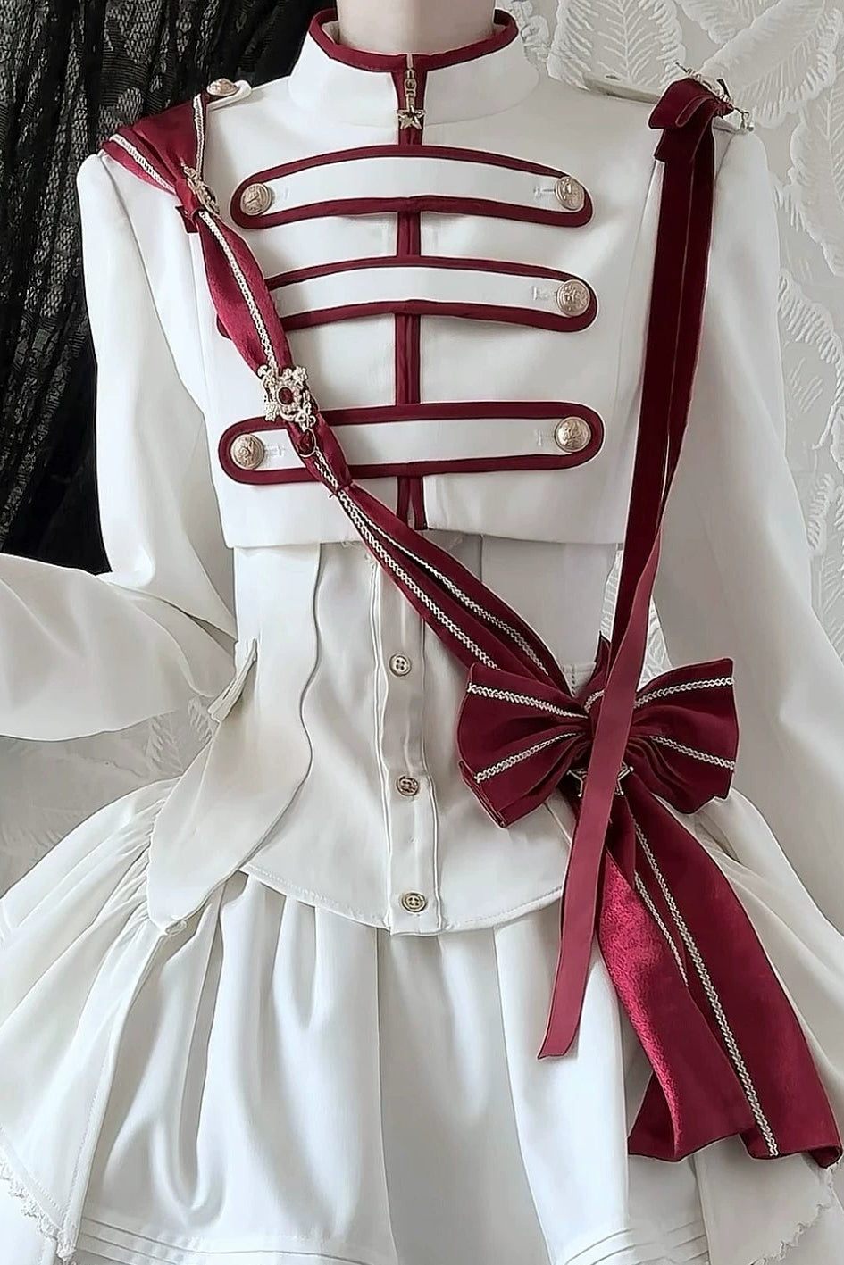 【9月13日予約締切】White Burgundy Military Ruffle Lolita Series Accessories (Officer cap ・ Leg covers ・ Sash)