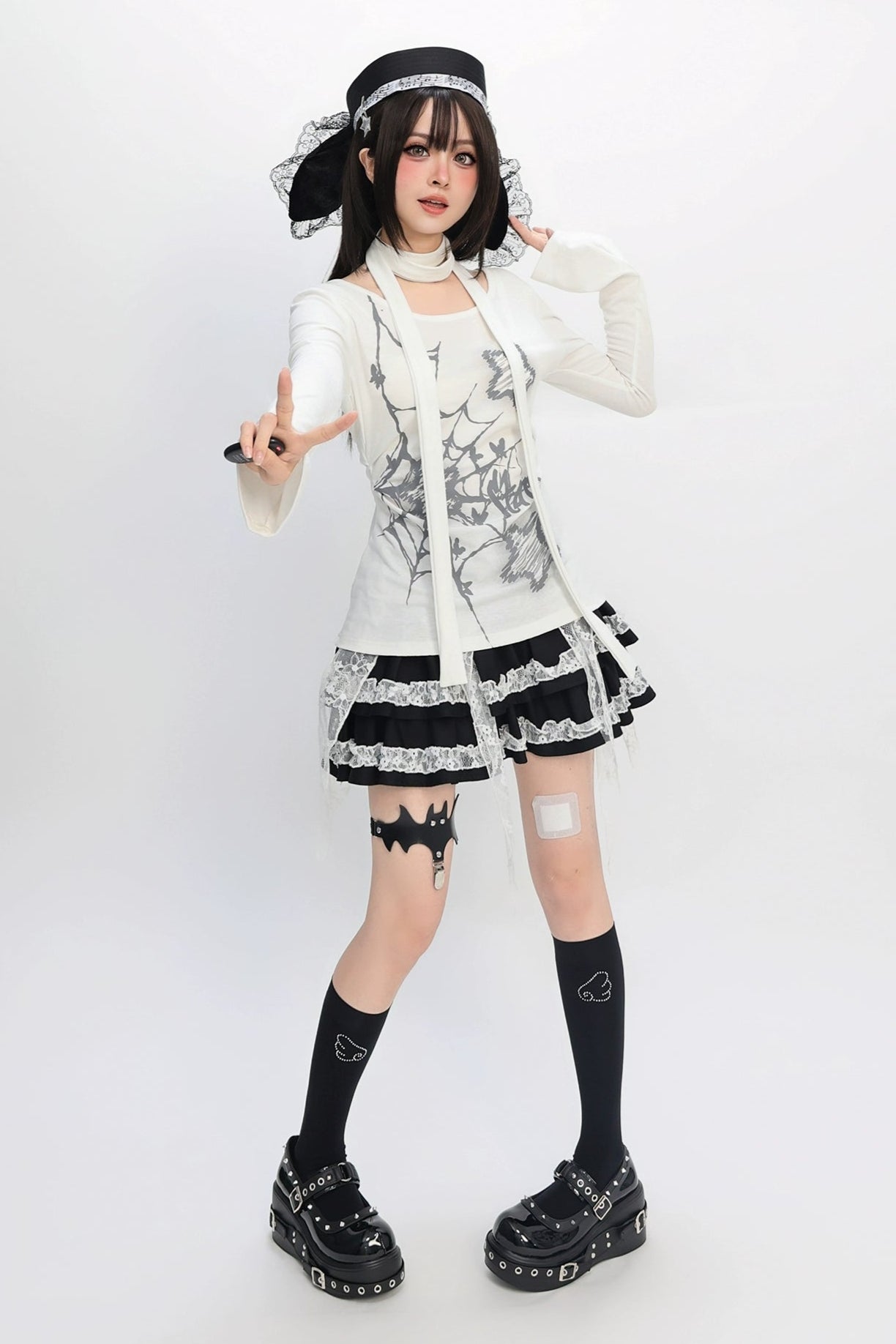 スリムスタイルダークトップス