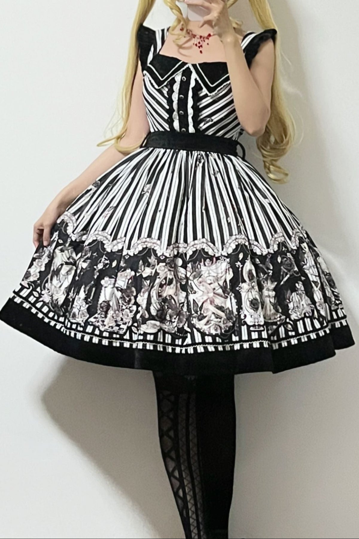 【10月3日予約締切】Black White Striped Gothic Rose Print JKS Dress(Short/Long)+ Low-Waist Square Neck Lace-Up JKS Dress