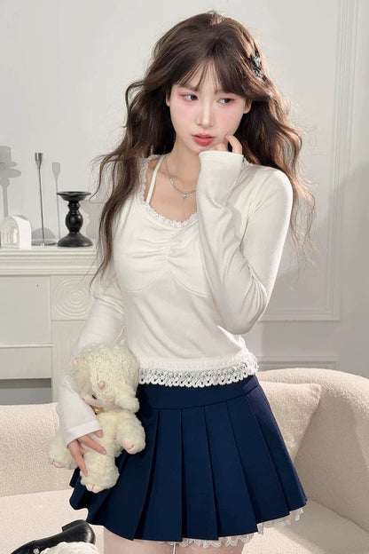 スウィートハルターネックトップス