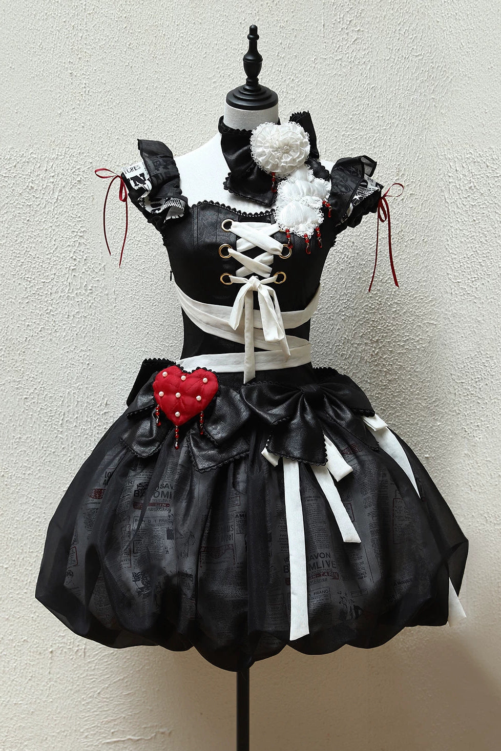 【9月3日予約締切】Gothic Fantasy Ribbon Choker with Playing Card and Bead Motif