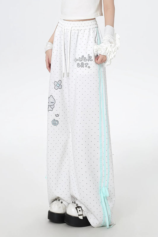 Lässige, lockere Hose mit Punkten