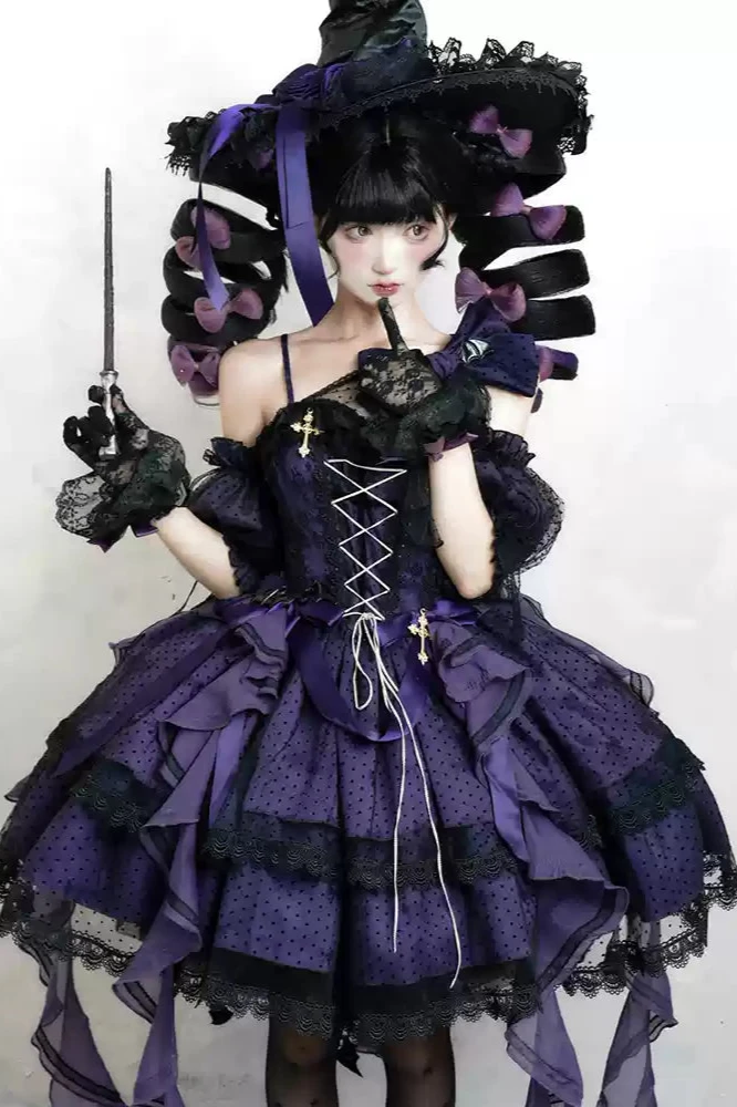 [Reservation deadline on October 17] Witch Heart Cross
Irregular Dress + Witch Hat + Hairband