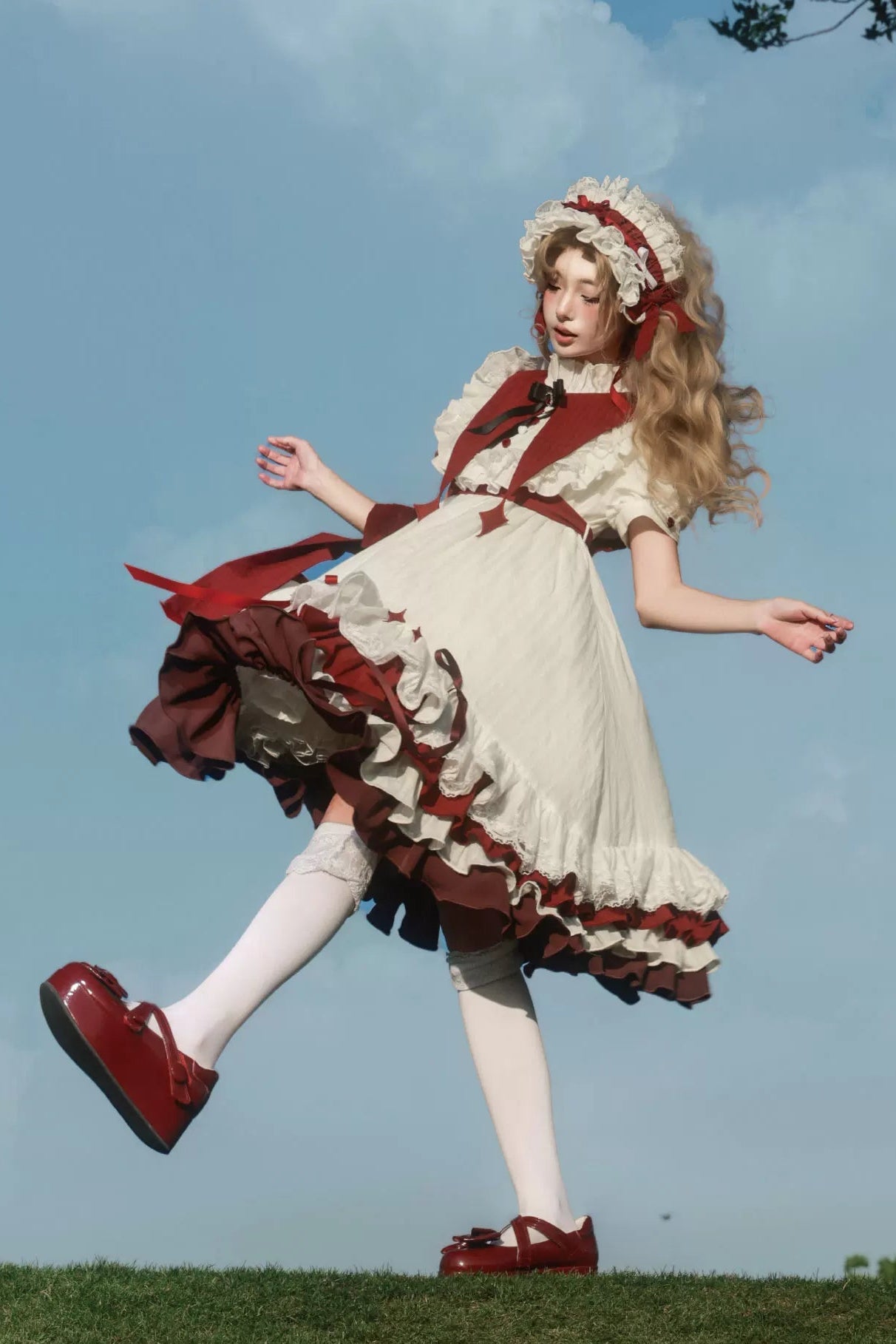 【8月29日予約締切】White x Burgundy / Blue x Black Gothic Doll Lolita Witch Asymmetrical Ruffle Dress Full Set （with Pointed Collar + Bow Tie + Waist Belt）