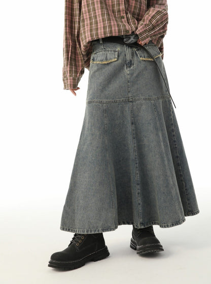 Hip Hugging Fishtail Denim Skirt