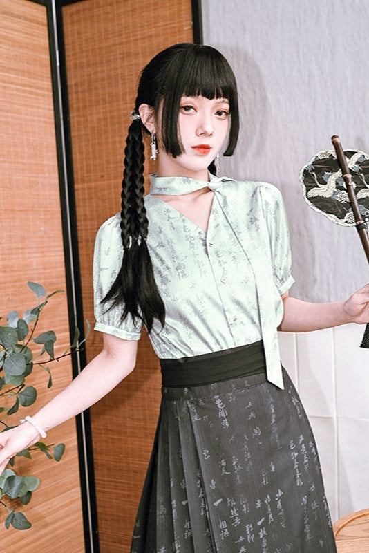 Camisa con estampado de estilo chino y mangas abullonadas