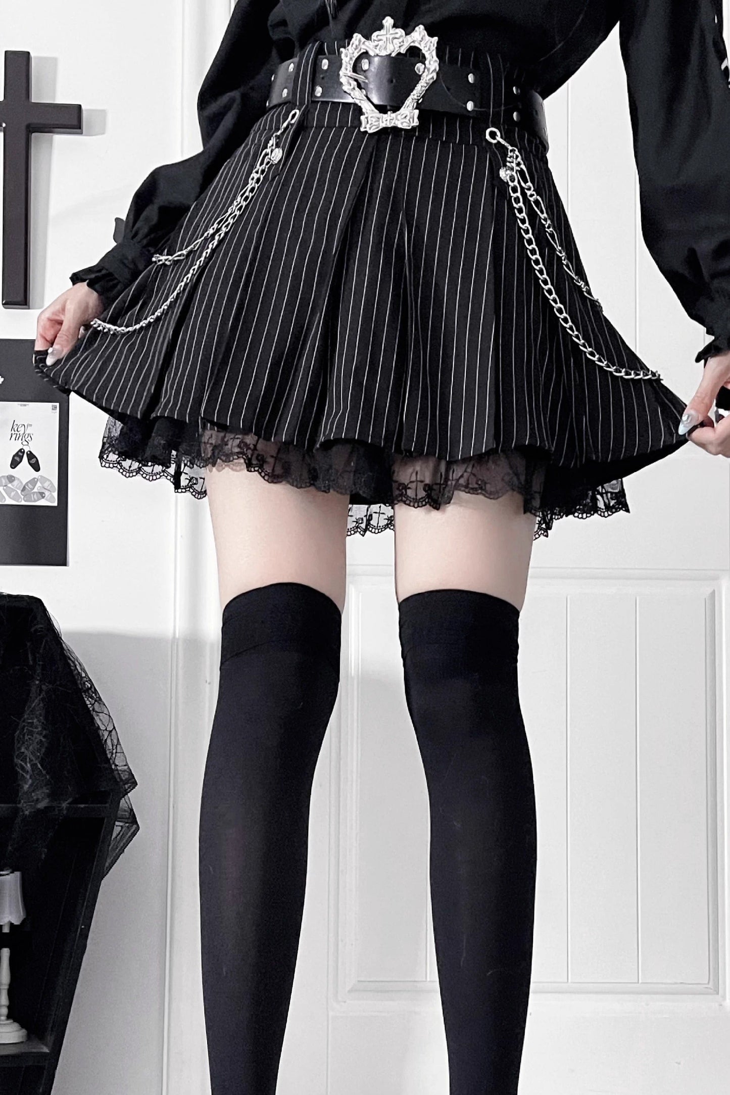 ダークスウィートクールスカート+チェーン+ベルト