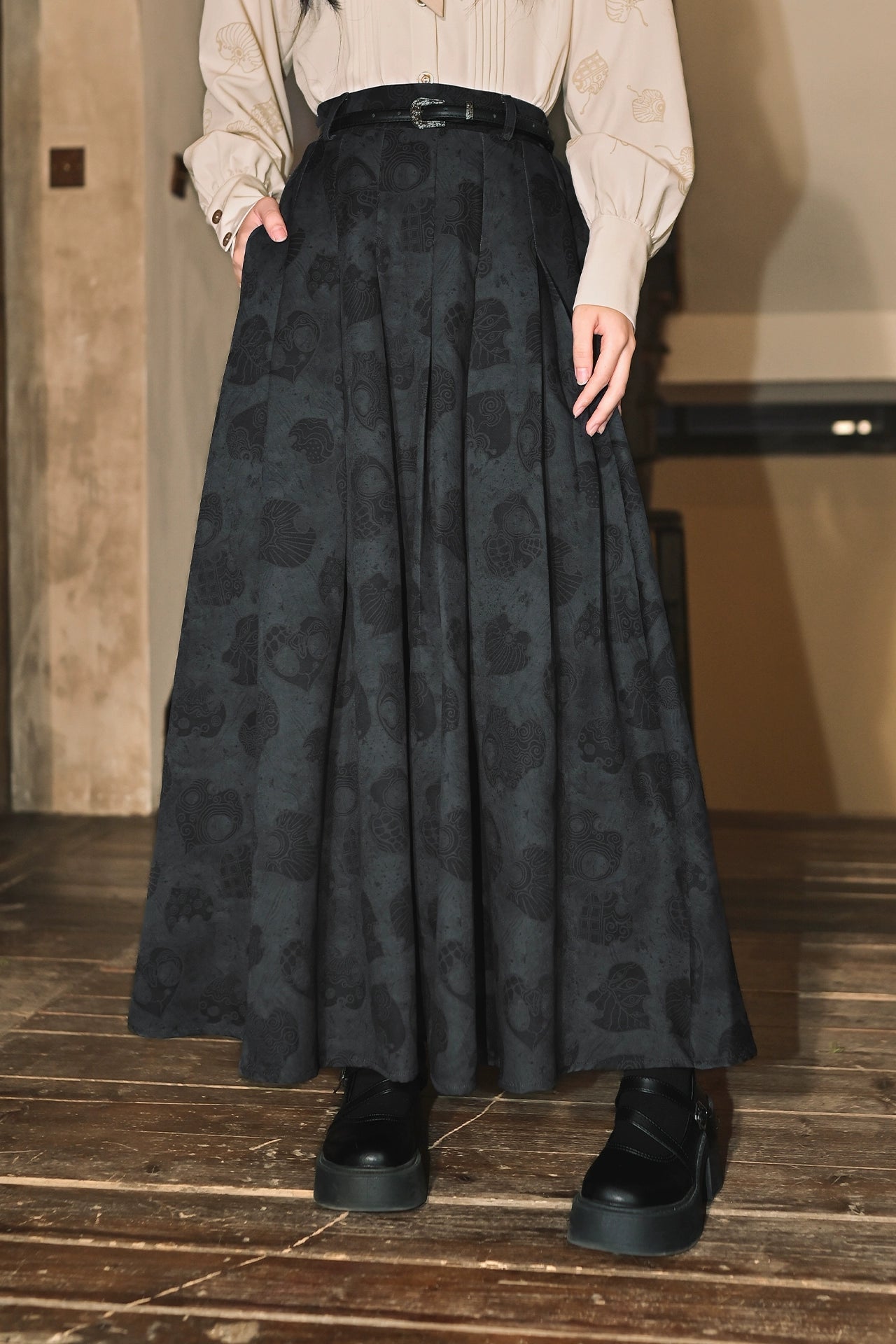 2 new products 81% off "Reincarnation" new Chinese printed I-pleated thickened slimming skirt women's 2025 autumn/winter