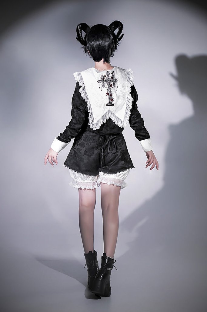 [December 18 Reservation Deadline] Crossbone Original Gothic Prince Shirt Shirt short Pants Suit