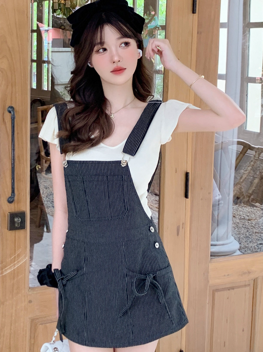 CreamySweet [4/28 20 new products 95% off] daily casual black striped denim vest skirt