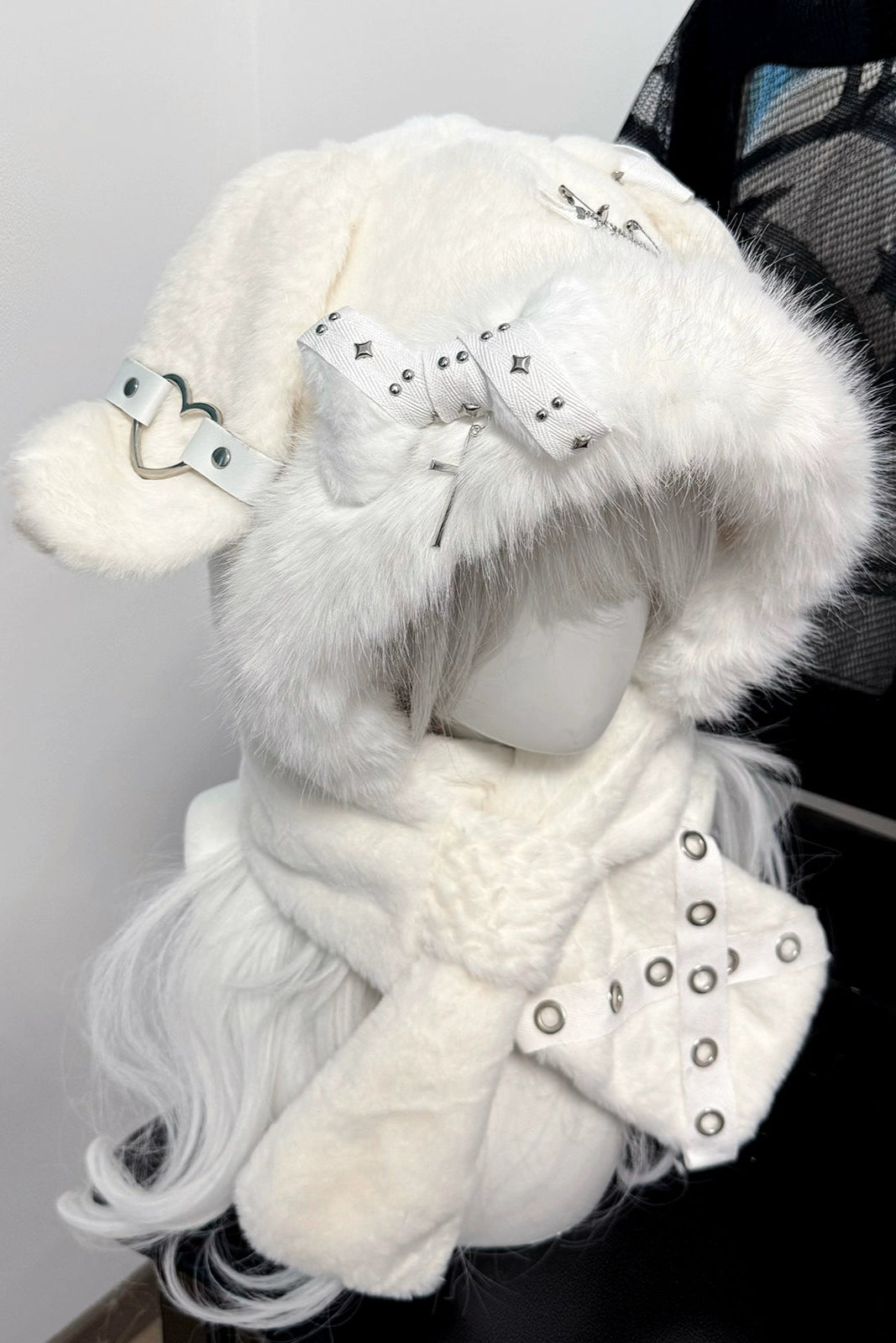 Chapeau subculture oreilles de lapin en boa