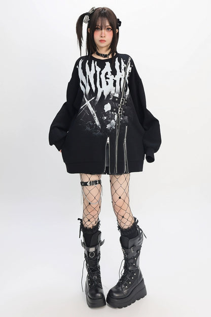 ダークナイトレタースリットトップス