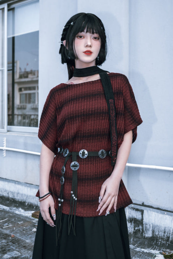 Loose Border Dark T-Shirt