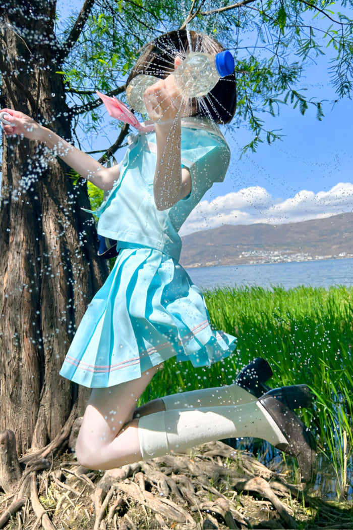 アニメガールライトブルーセーラー服+プリーツスカート – Belchic