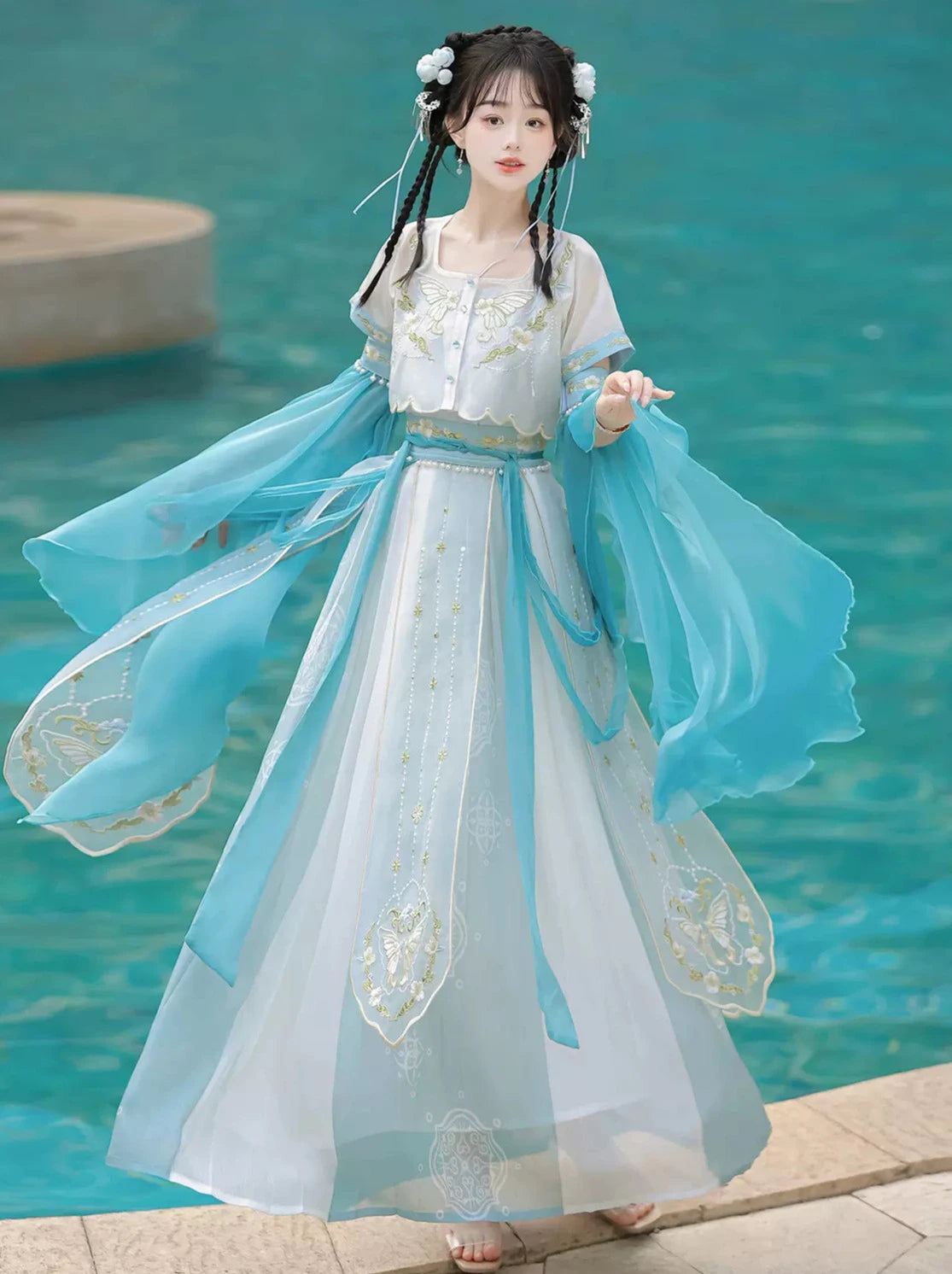 The girl's Neverless Island original blue falling sea improved Han elements new Chinese embroidered skirt suit national style