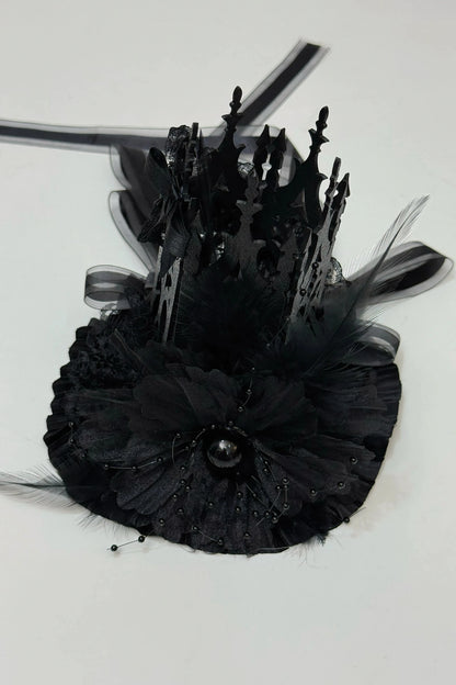 【10月13日予約締切】Gothic Lolita Black White Cathedral Series Accessories(Flat Hat, Crown Mini Hat, Sash, Back Ribbon Train, Waist Apron, Castle Flower Brooch, Brooch, Jabot)