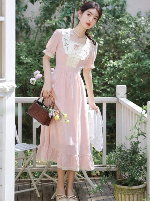 フレンチスタイルフラワースクエアカラーミドルドレス