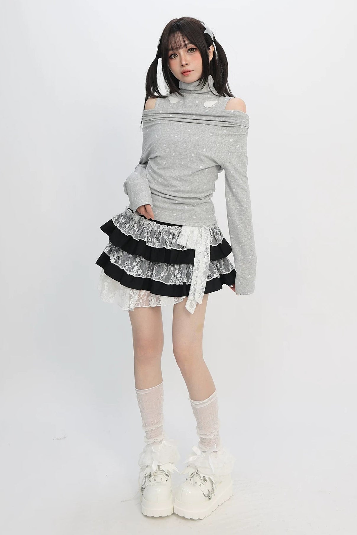 Lace Wreath Dark Sweet Skirt