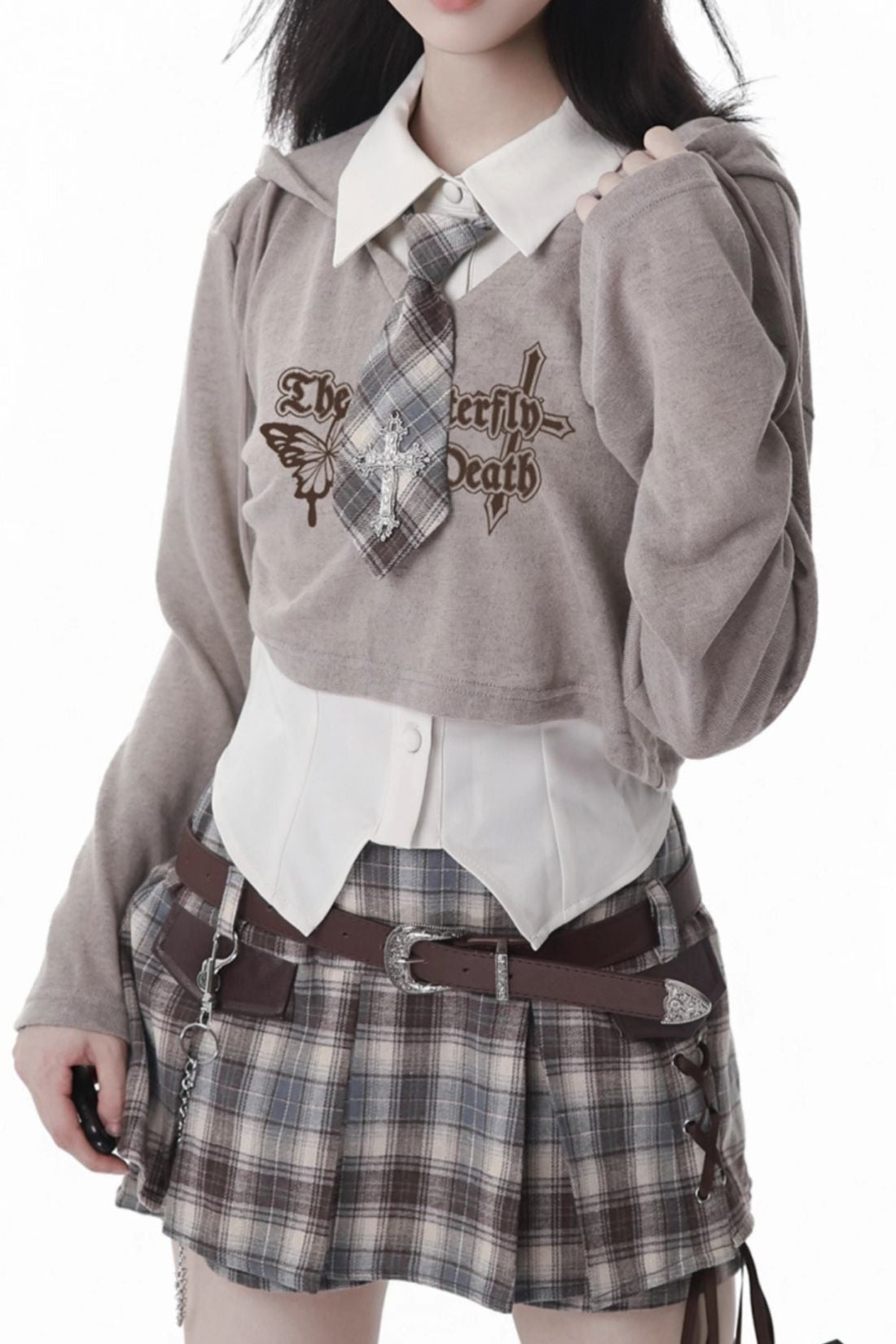 Y2K hooded short top + sleeveless shirt with tie + check culottes