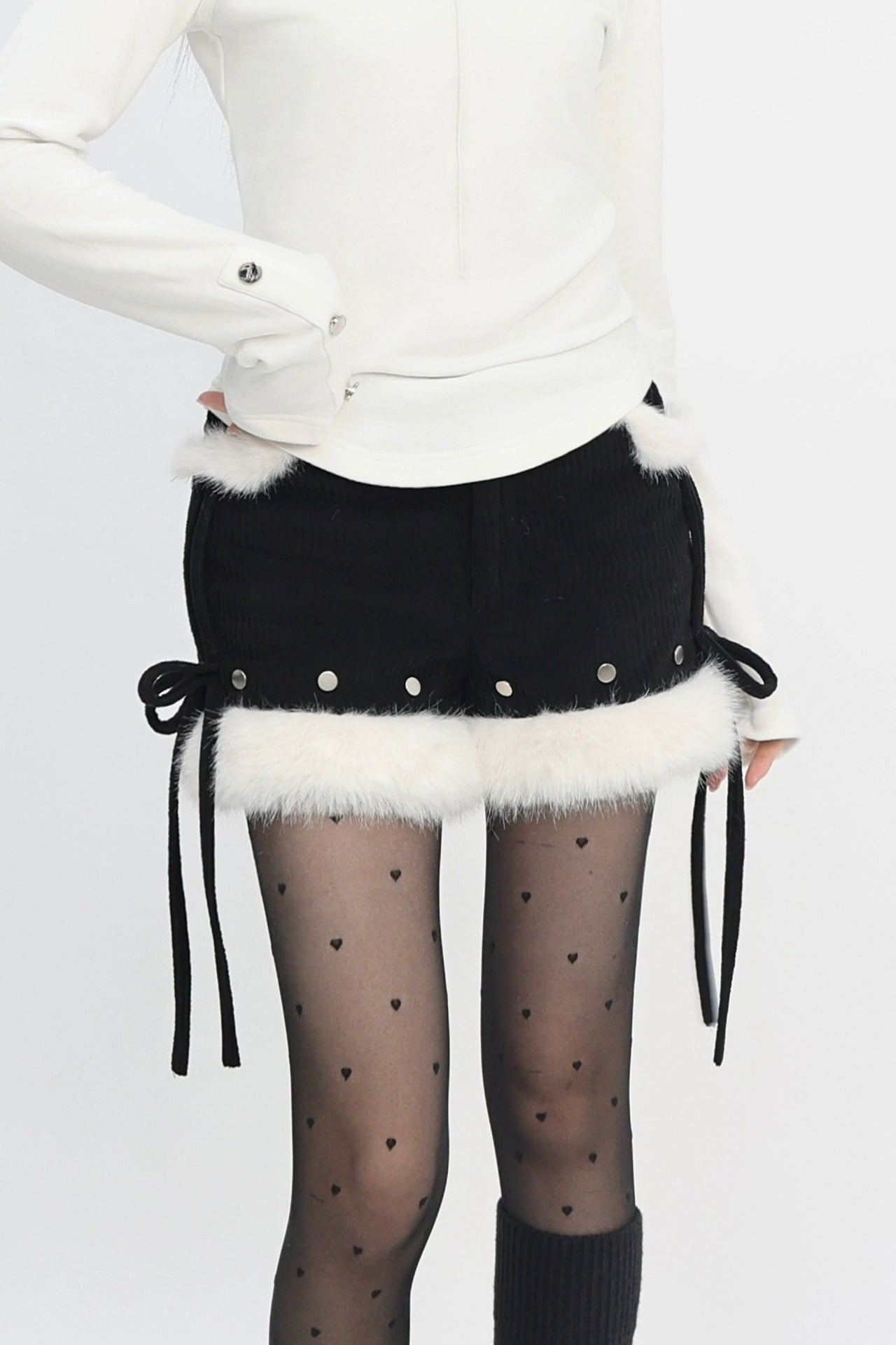 コーデュロイプラッシュファーショートパンツ