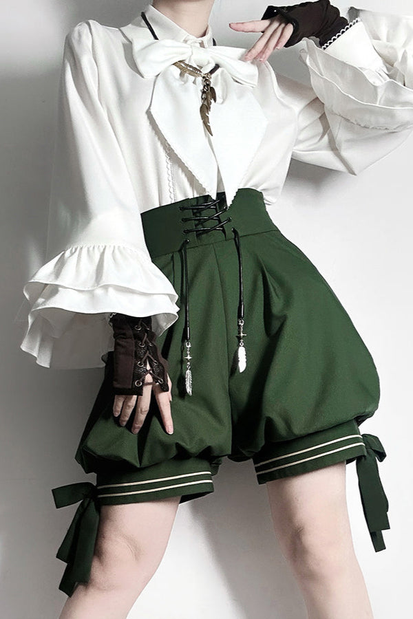 うさ耳フーディーベスト＋ショートパンツ＋ケープフェザーグリーンプリンスコーデ