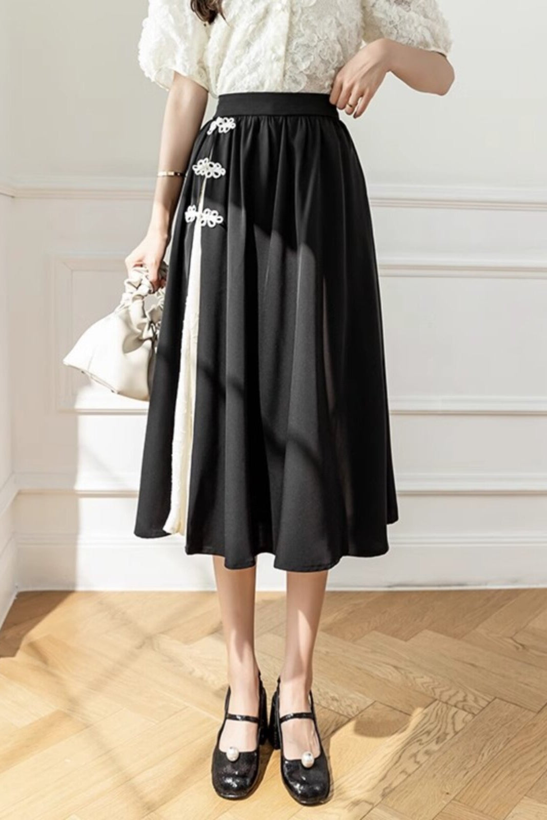 Chinese-Style Side Slit Skirt