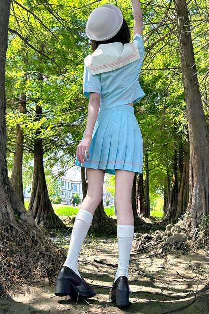 アニメガールライトブルーセーラー服+プリーツスカート