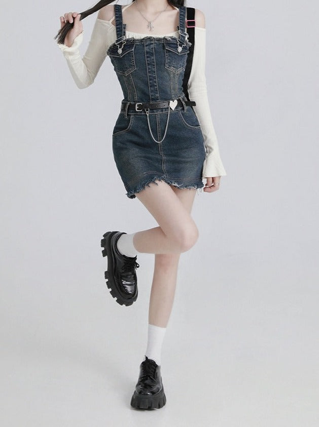 Retro wash denim strap dress