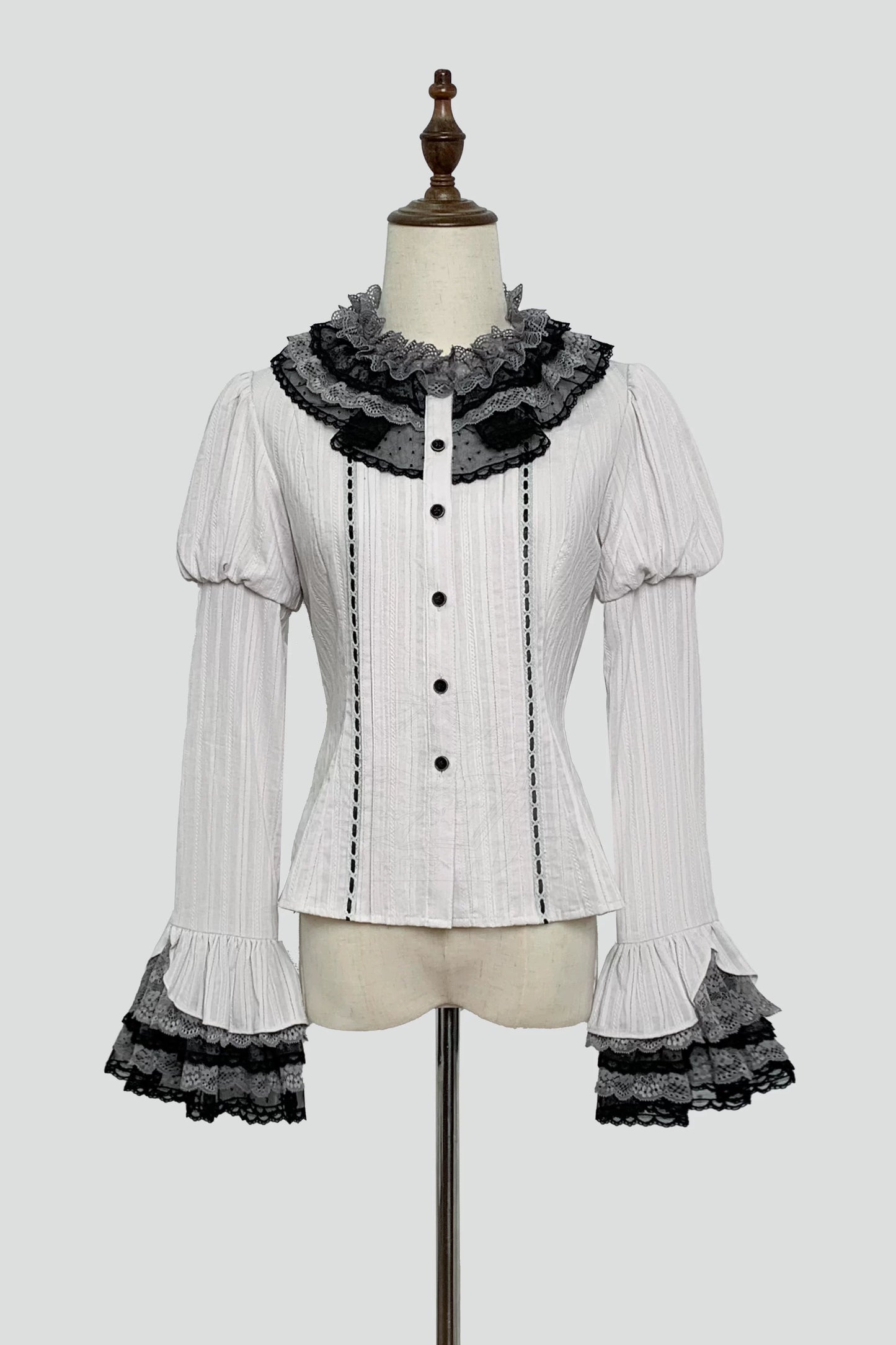 [Pre-order Deadline: May 19] Gray-Black Classic Lolita Top, JSK One-Piece & Bow Tie 3-Piece Ensemble
