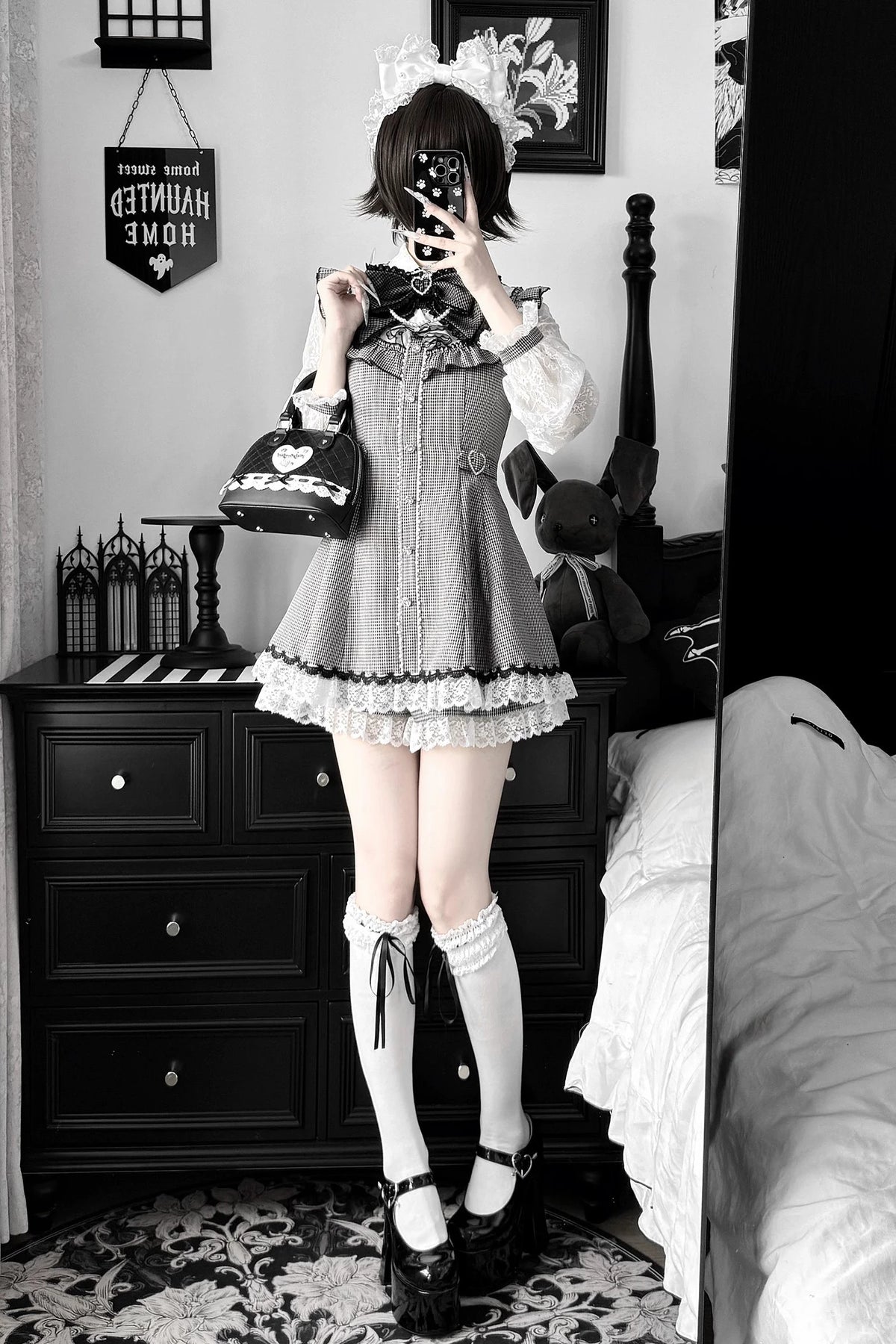 [Pre-order Deadline: November 15] Houndstooth Lace Sleeve Ruffle Dress + Matching Shorts + Pearl Ribbon Set